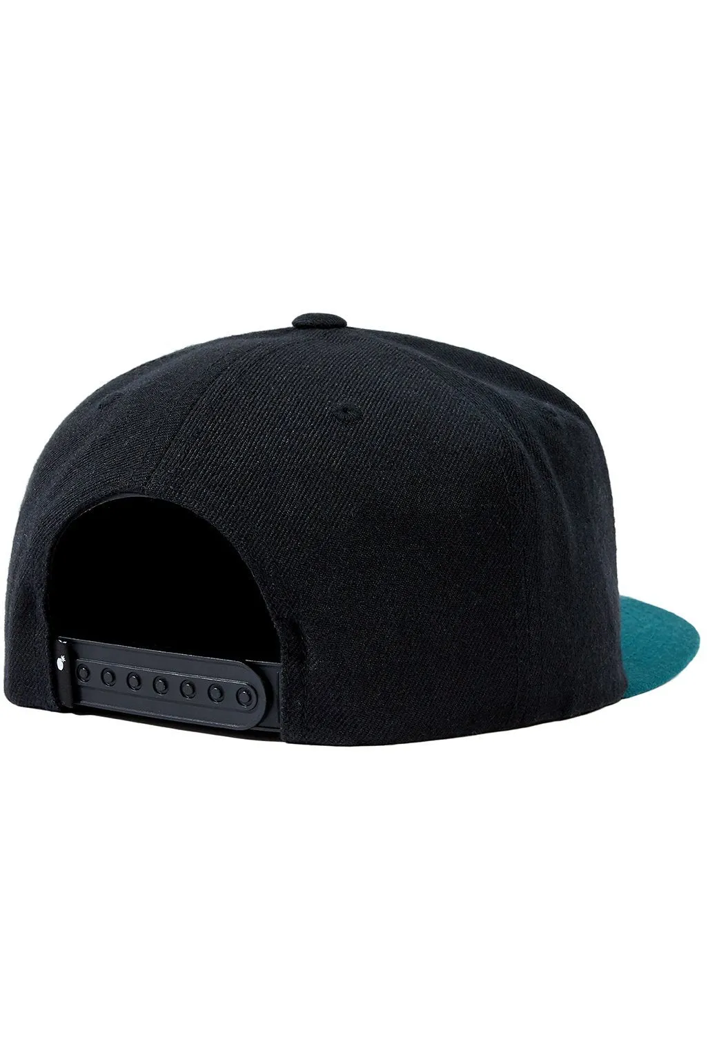 Cut Snapback