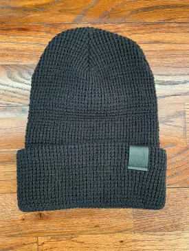 WAFFLE KNIT BEANIE • BLACK